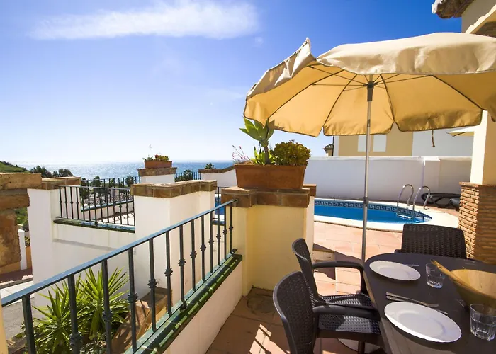 Nerja Villas Tamango Hill Silhouse